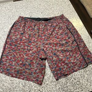 Men’s Lululemon Shorts Size XL
